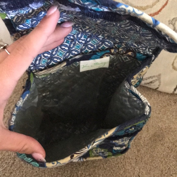 Vera Bradley lunch tote - Picture 2 of 3
